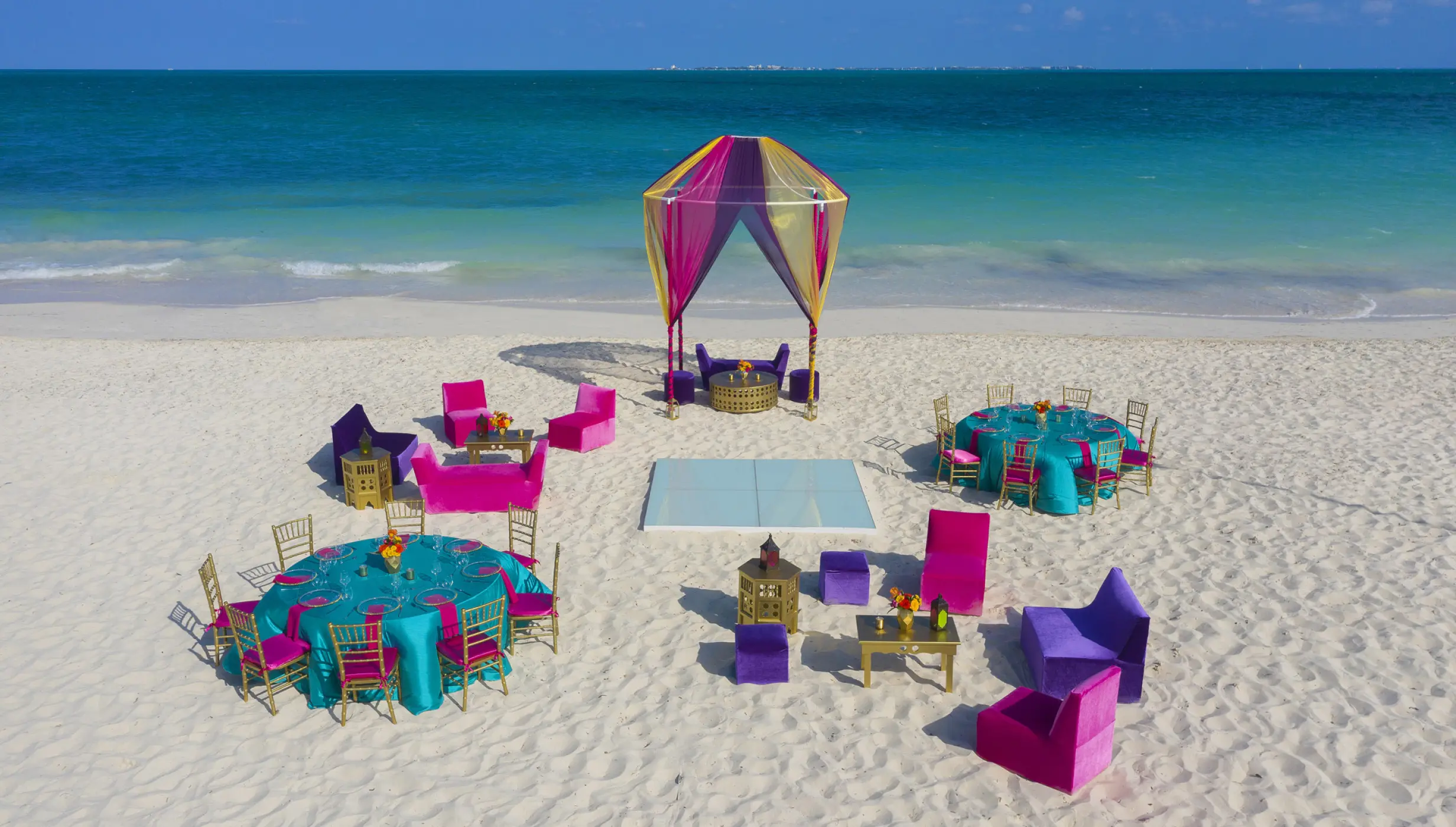 Planet Hollywood Adult Cancun beach wedding reception
