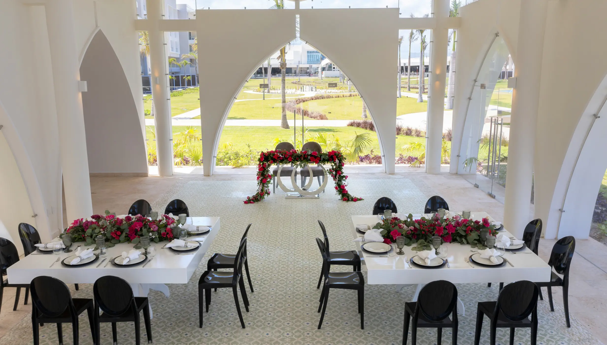Wedding decor on Palm Pavilion 1 y 2 at Planet Hollywood Cancun Resort and Spa