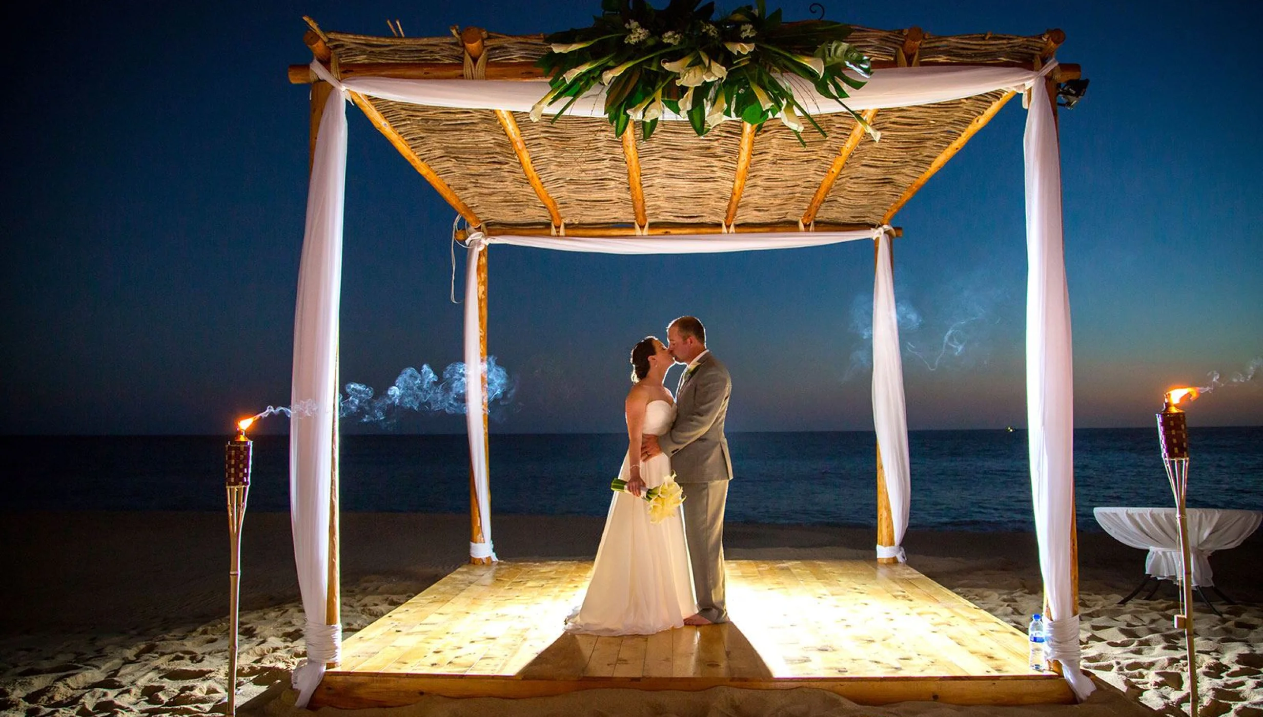 Couple on the gazebo at Playa Grande Resort & Grand Spa
