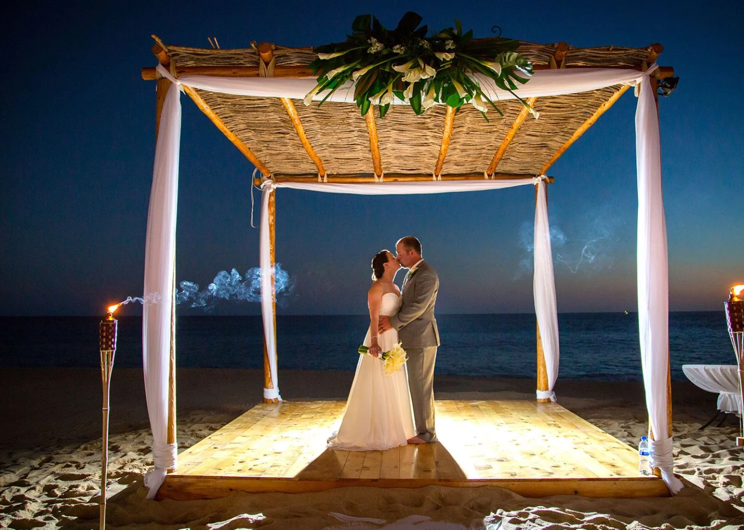 Couple on the gazebo at Playa Grande Resort & Grand Spa