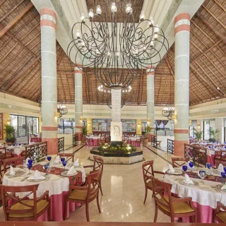 A la Carte Restaurant as wedding venue in Bahia Principe Riviera Maya Resort