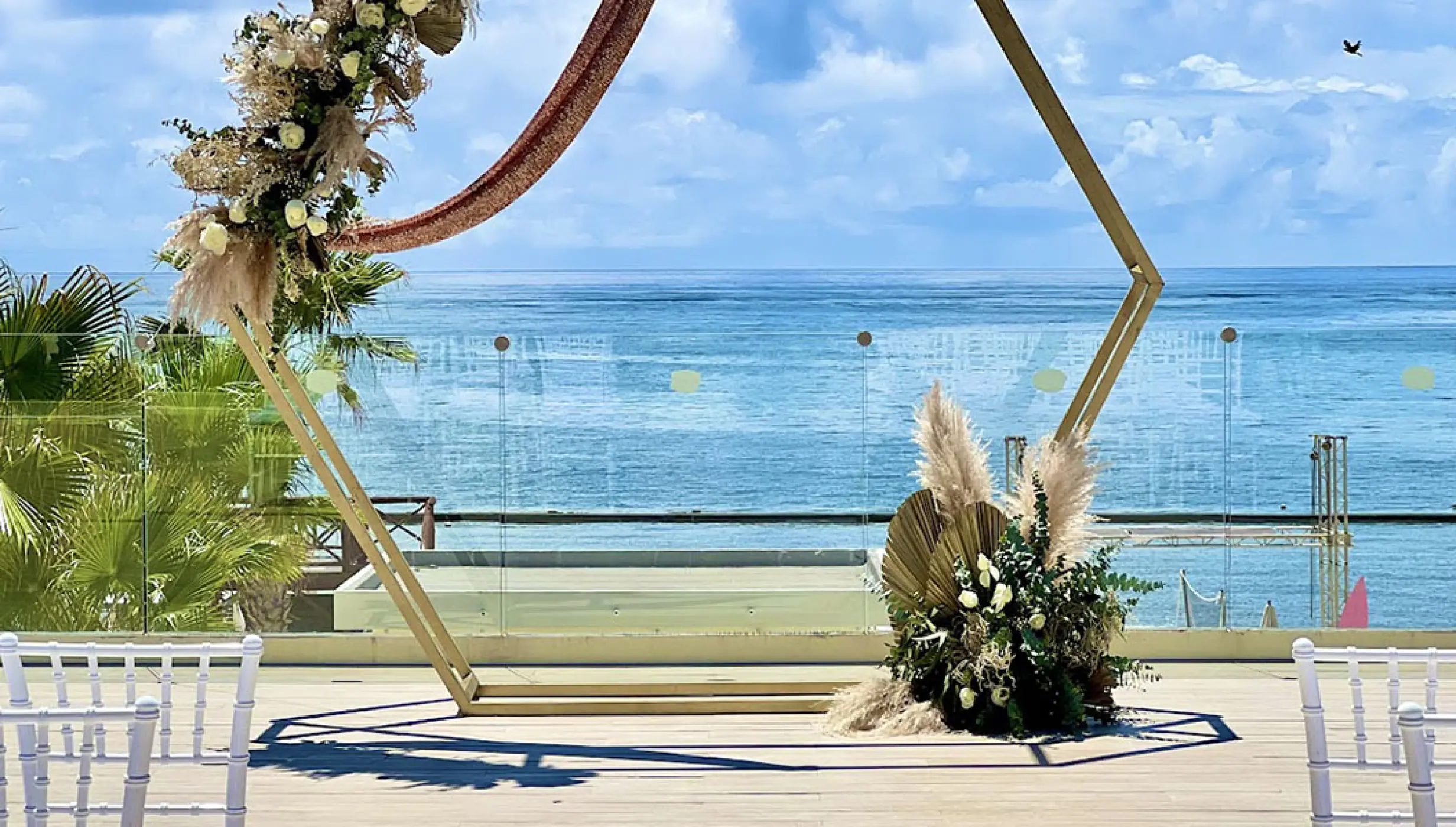 Wedding decor in the purple terrace at breathless riviera cancun
