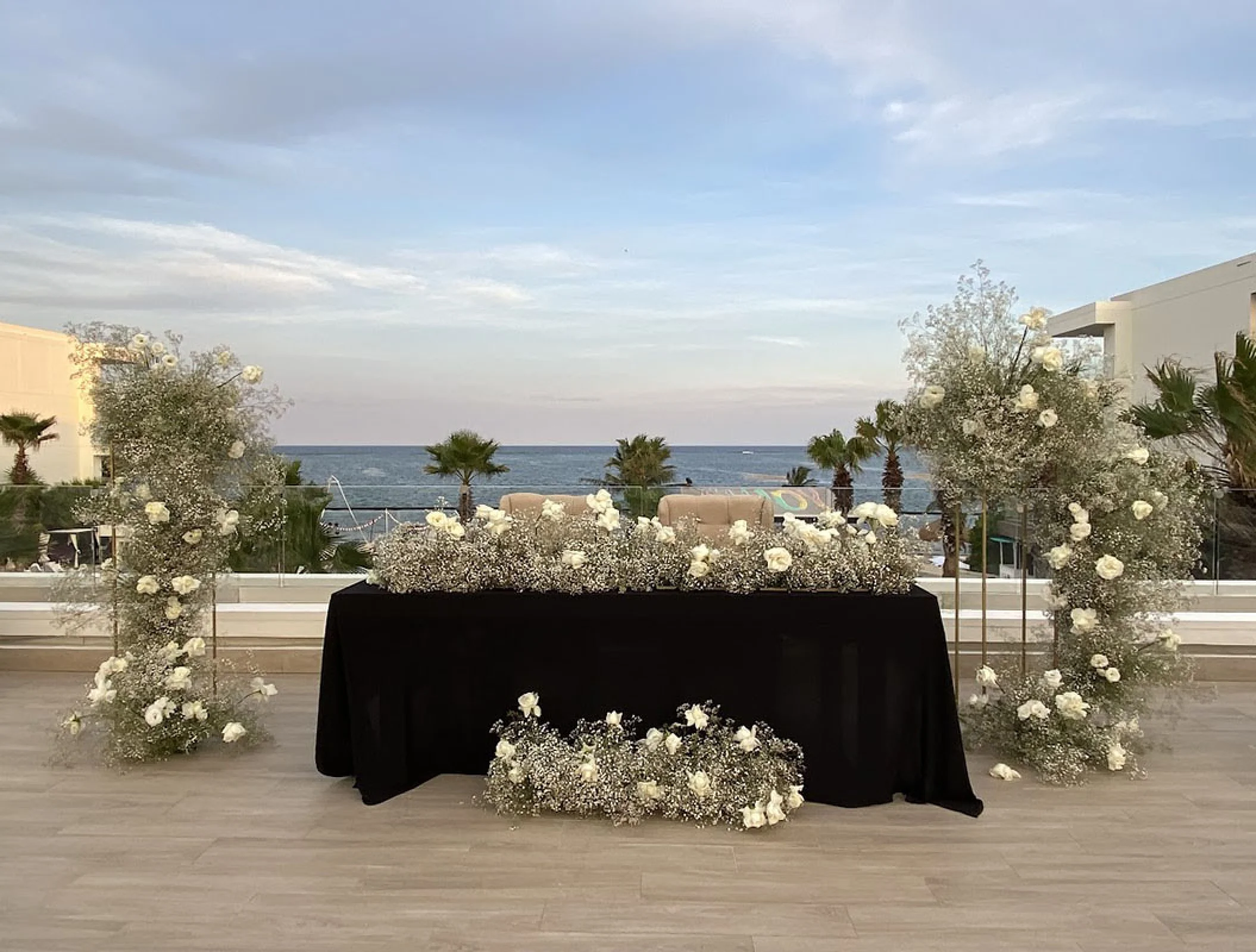 Wedding decor in the purple terrace at breathless riviera cancun