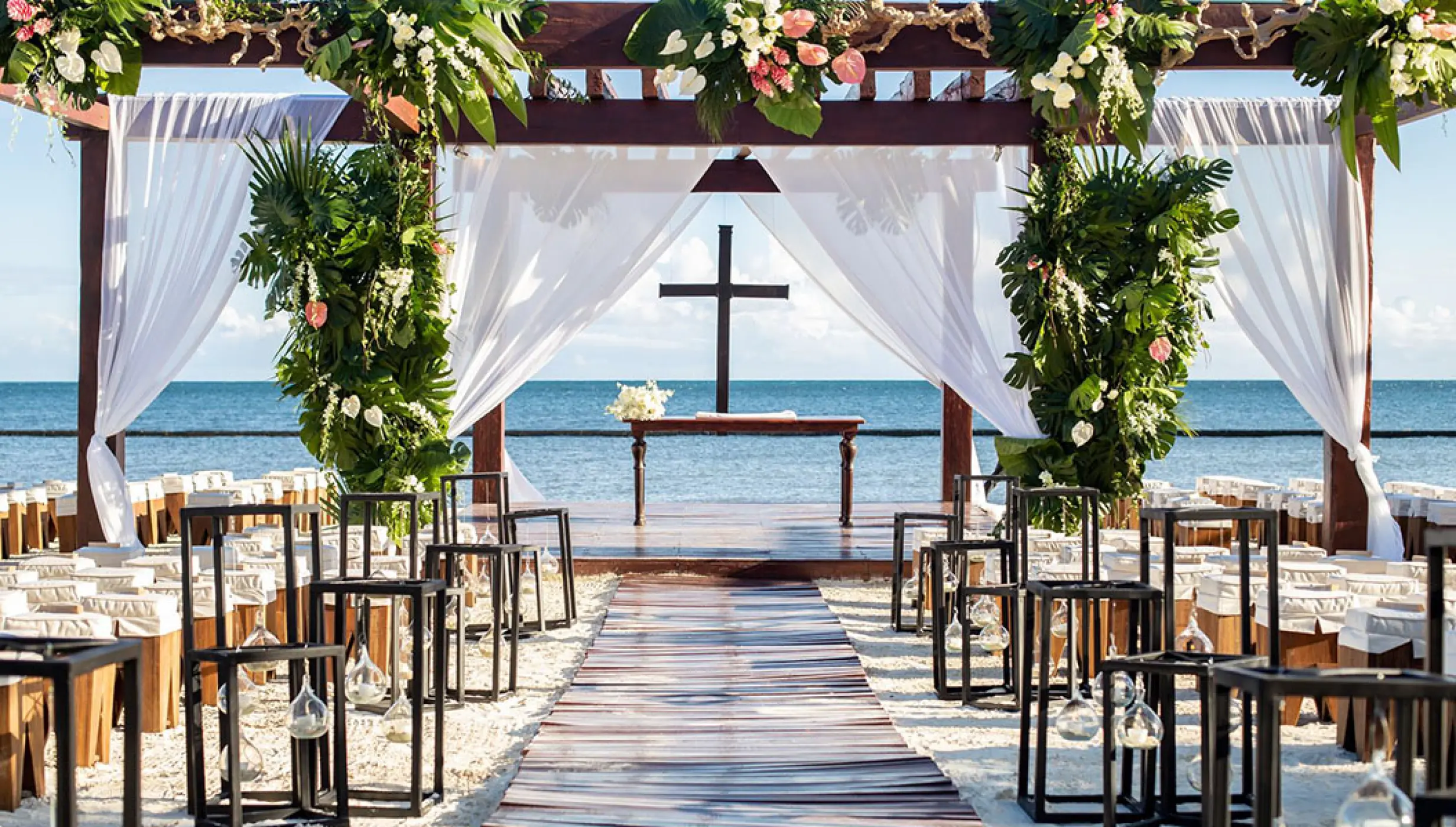 Xhale gazebo at Breathless Riviera Cancun