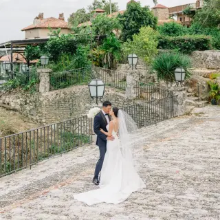 Bride and groom portrait on the Chavon Terrace at Casa de Campo, La Romana