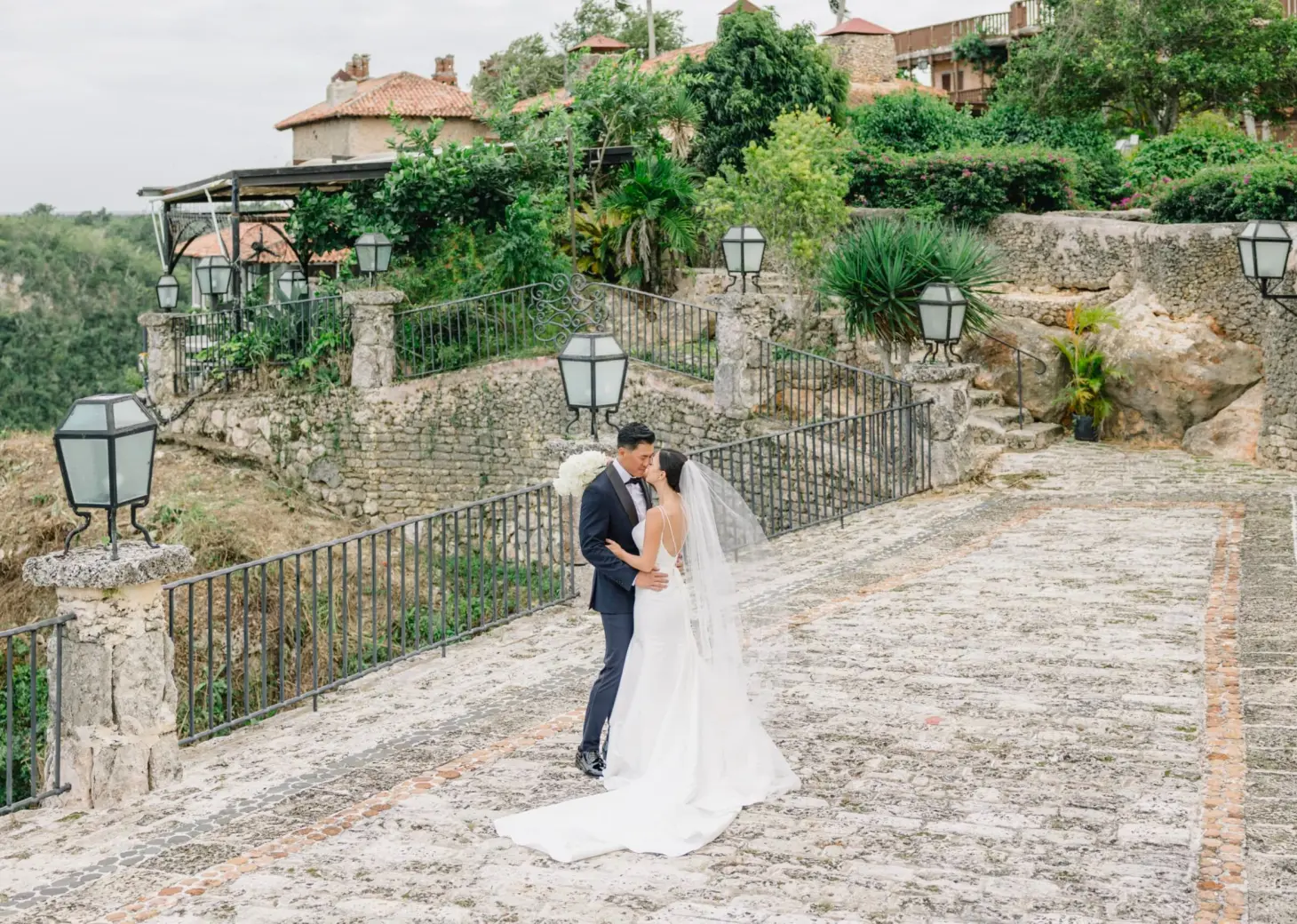 Bride and groom portrait on the Chavon Terrace at Casa de Campo, La Romana