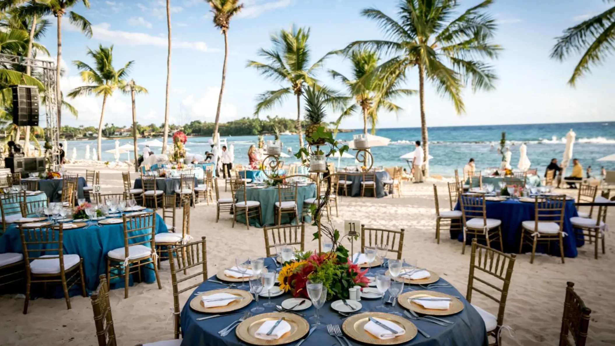 Beachfront wedding reception at Casa de Campo, La Romana