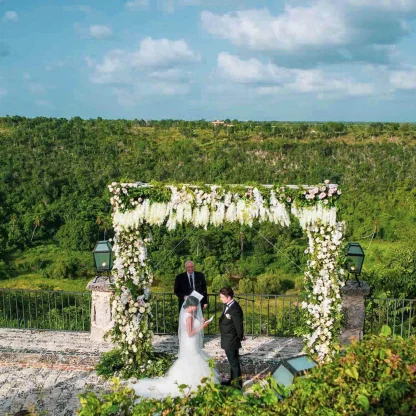 wedding setup at the altos terrace venue at Casa de Campo