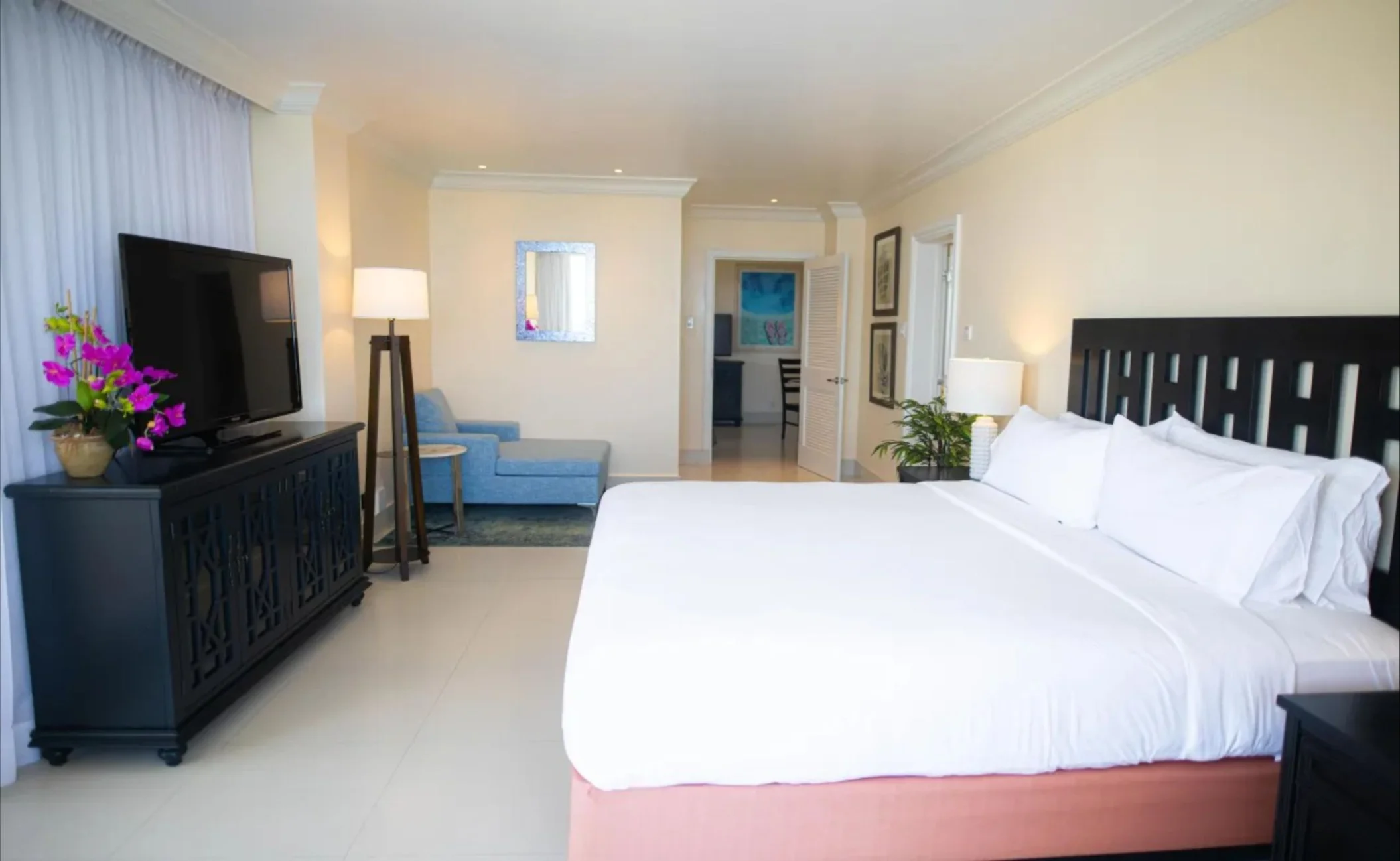 suite at Catalonia Montego Bay