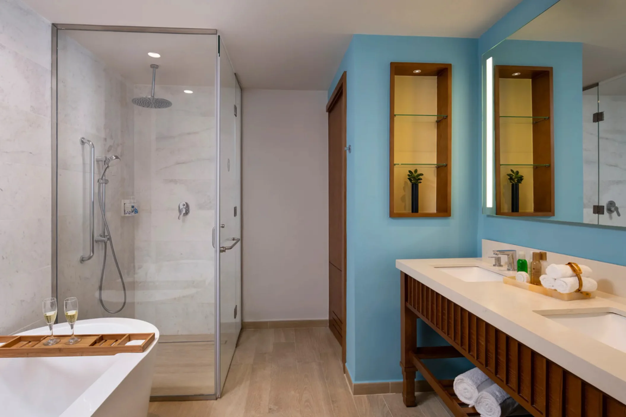 bathroom of preferred club suite at dreams cap cana