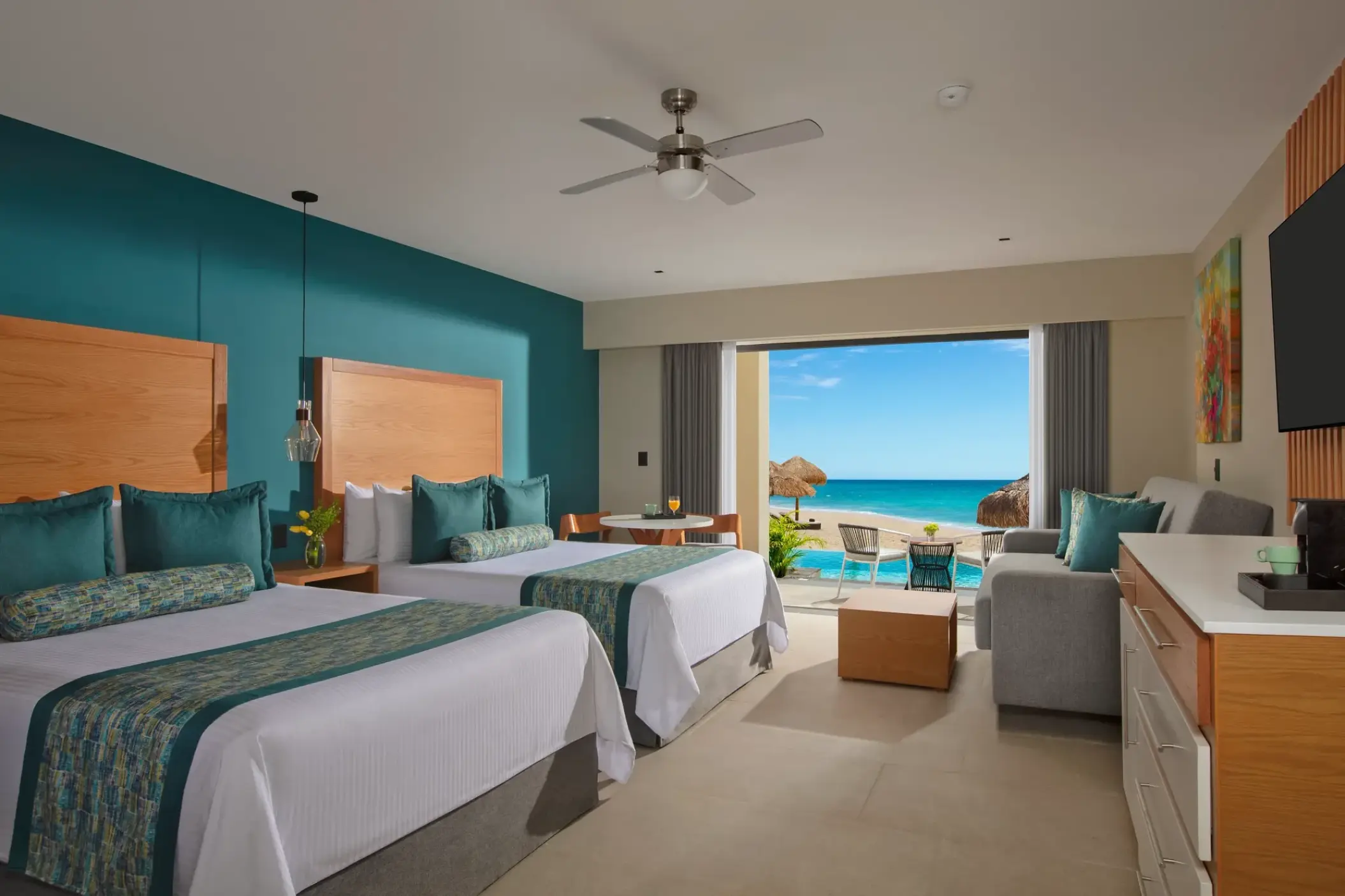 Junior suite with two beds and a swim-out pool at Dreams Cozumel Cape, Cozumel
