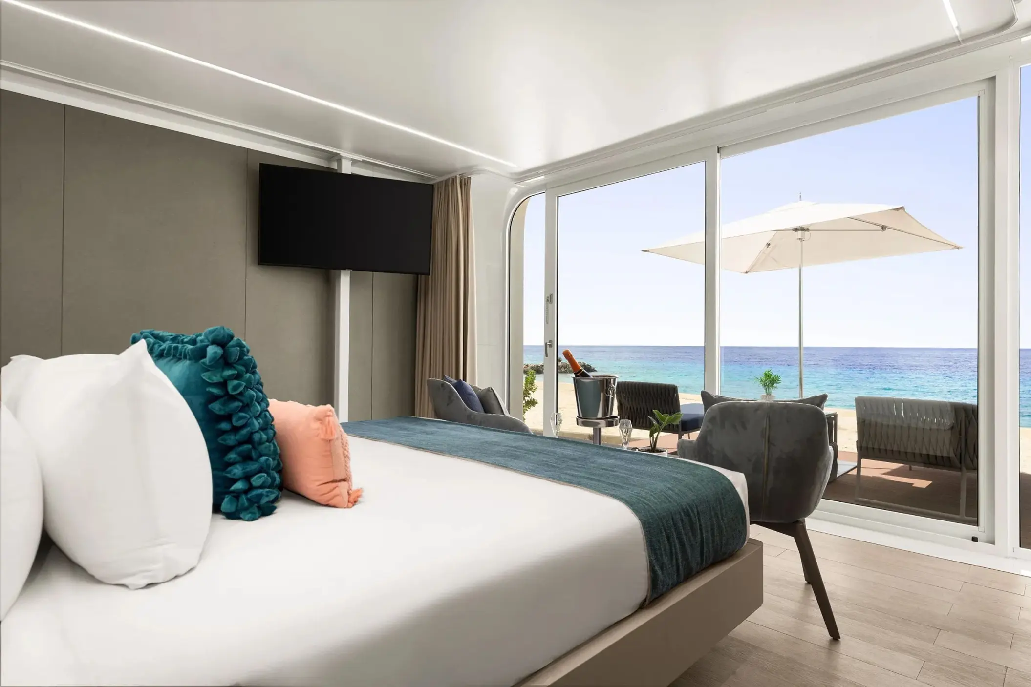 Beach bungalow suite with ocean view at Dreams Curacao, Willemstad