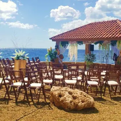 Oceanfront gazebo wedding ceremony at Dreams Curacao, Willemstad
