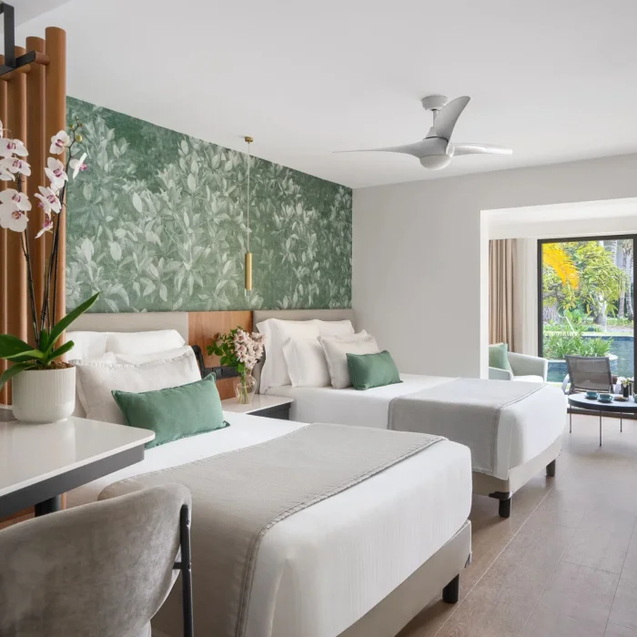 junior suite swim out at Dreams Flora Resort & Spa