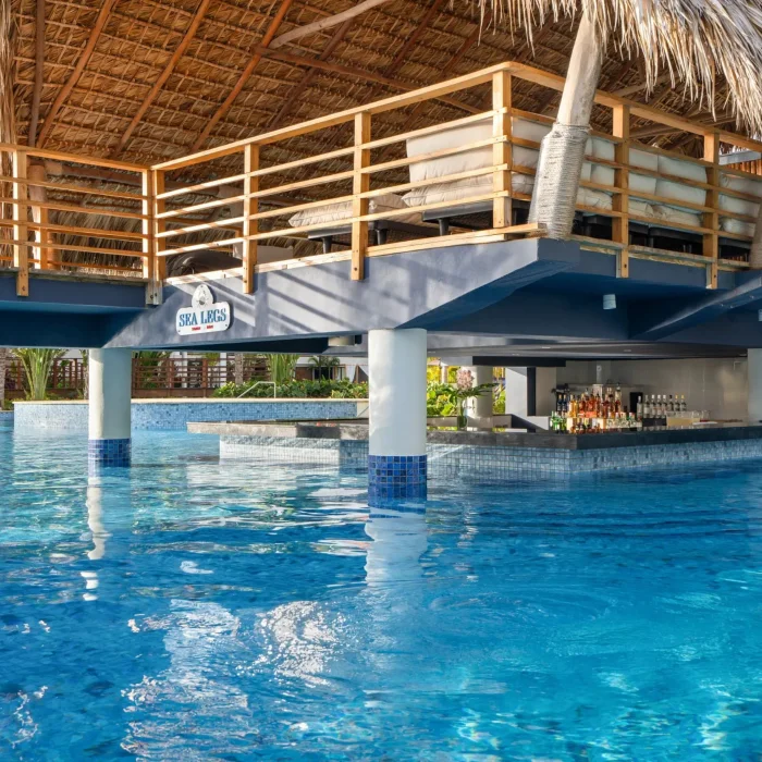 swim up bar at Dreams Flora Resort & Spa