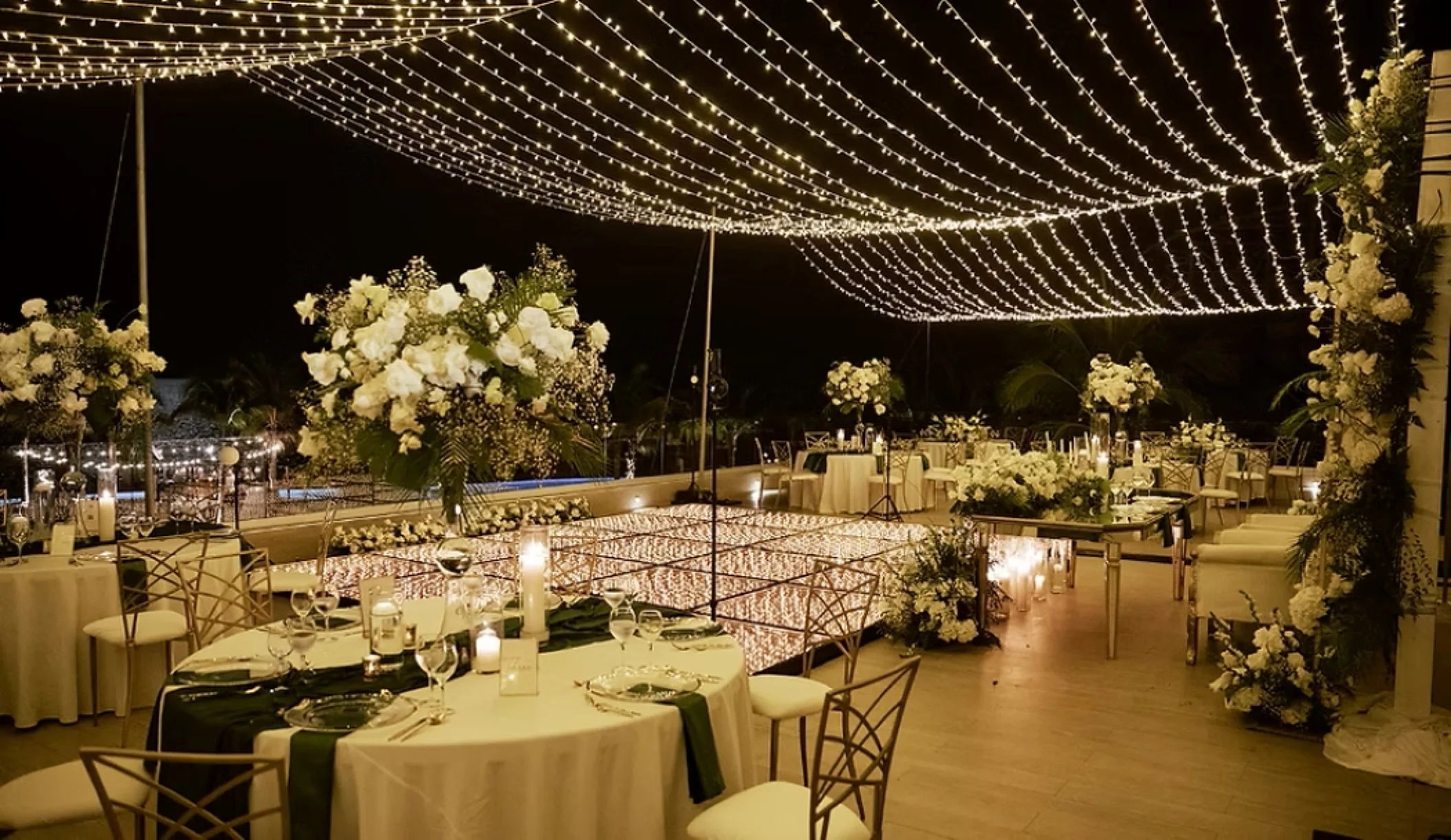 blue water rooftop venue at dreams natura