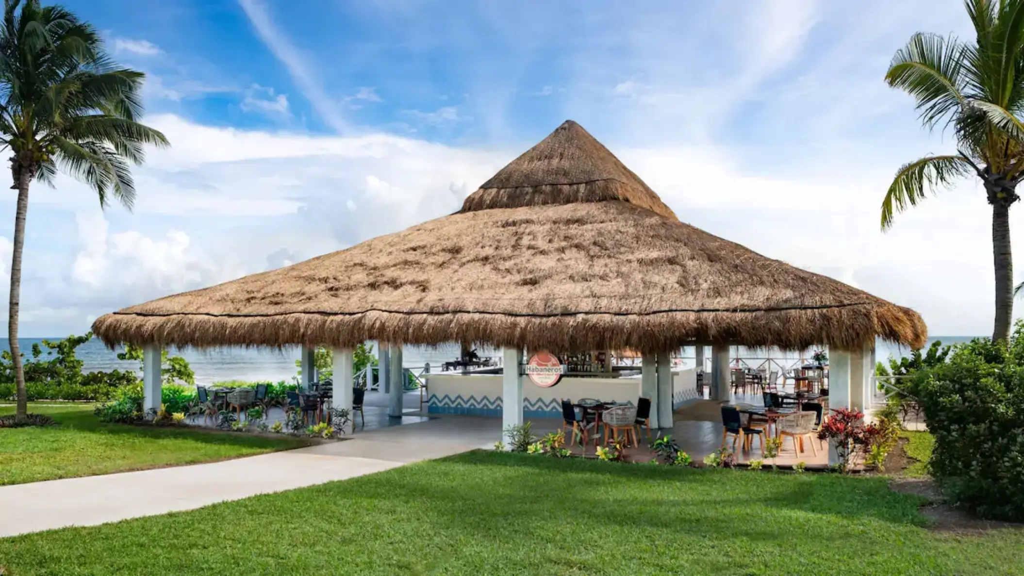 Habaneros palapa bar near the beach at Dreams Puerto Morelos, Riviera Maya