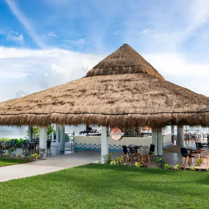 habaneros bar and venue at Dreams Puerto Morelos Resort & Spa