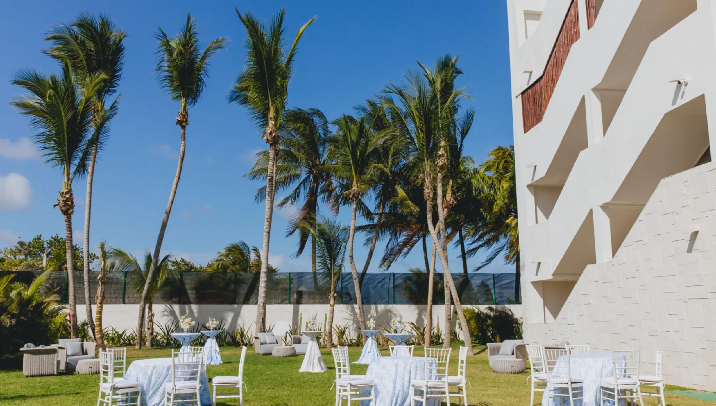 Secret Garden at Dreams Sapphire