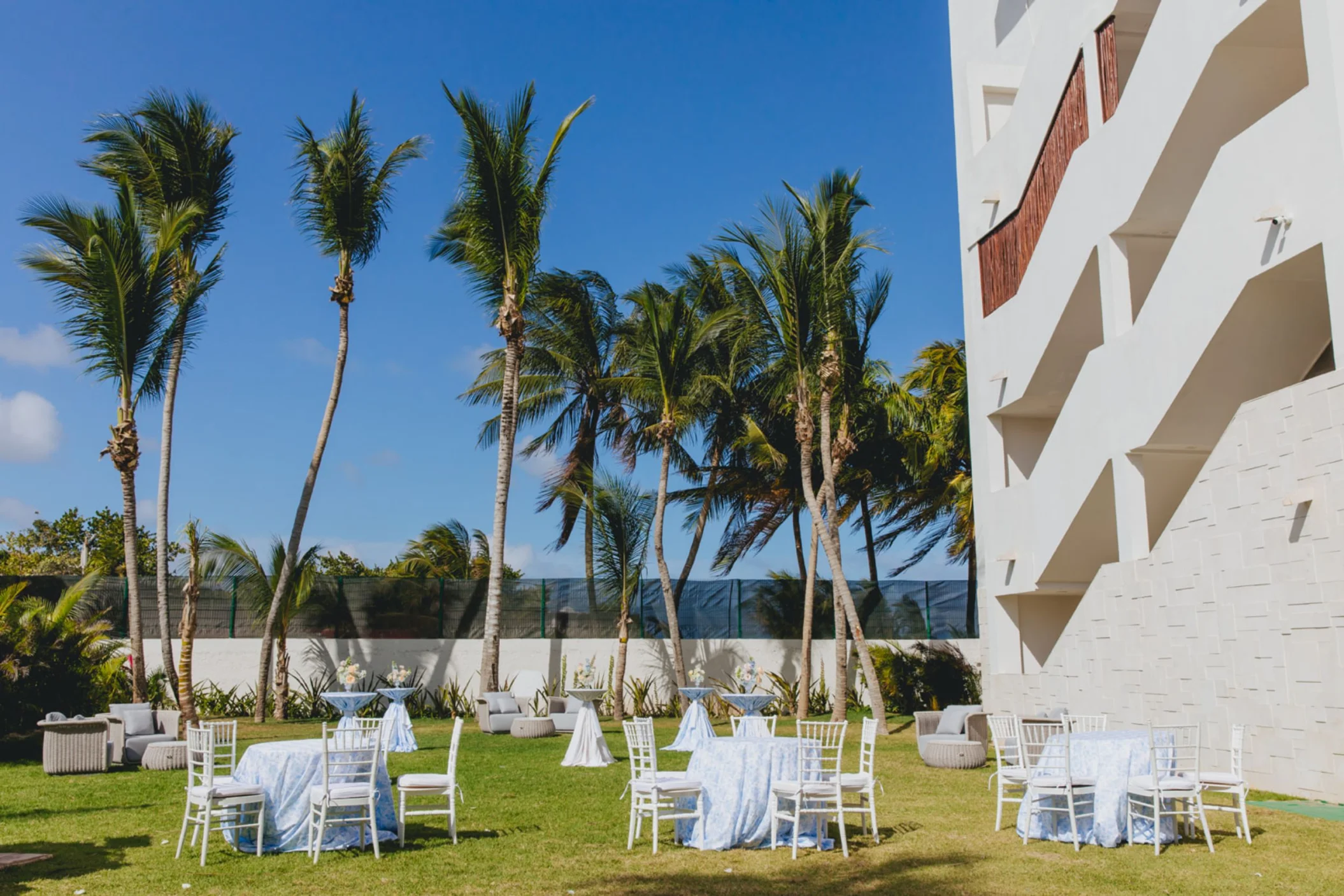 Secret Garden at Dreams Sapphire