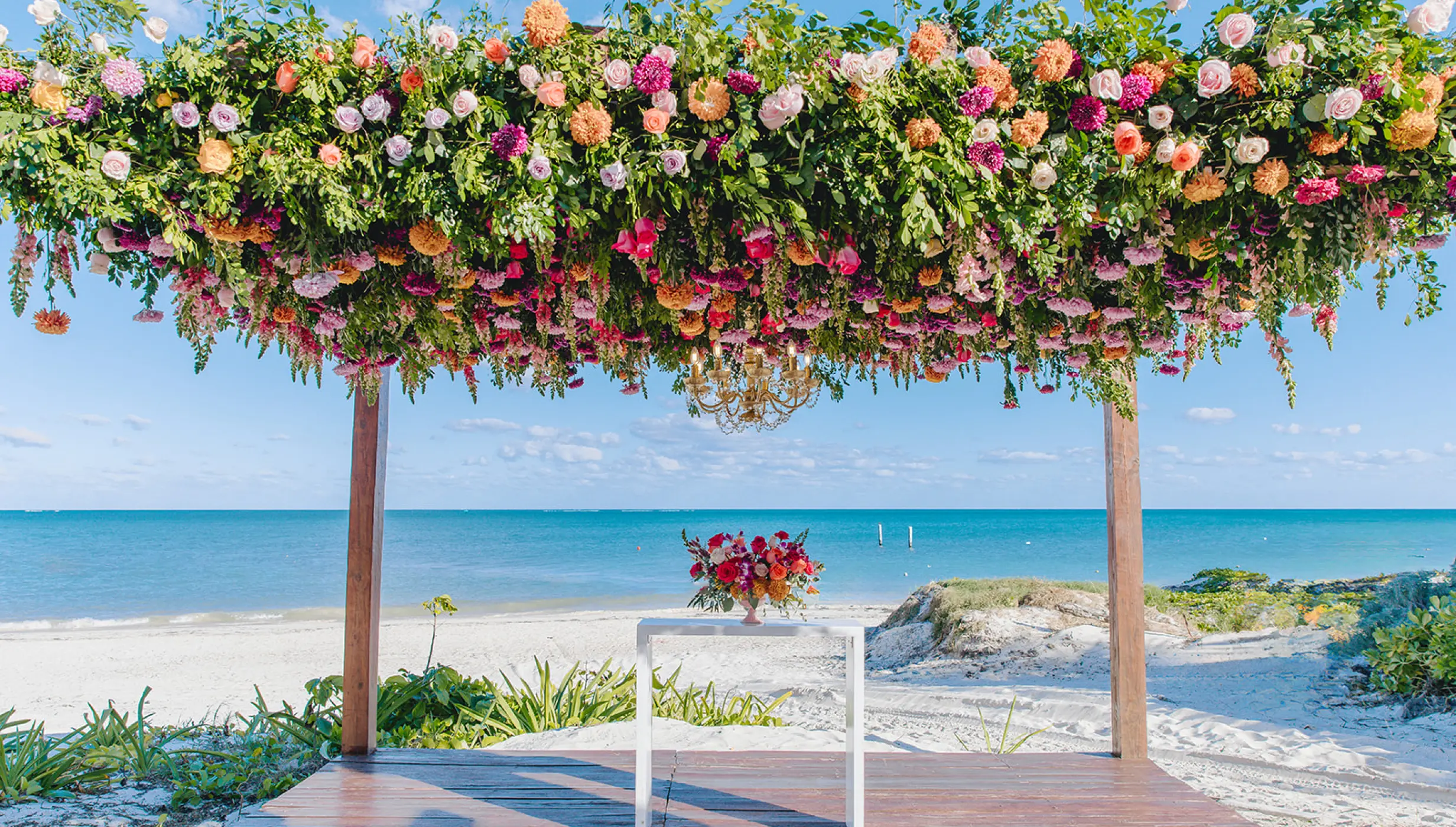 Vista del mar Pergola and Terrace at Dreams Sapphire