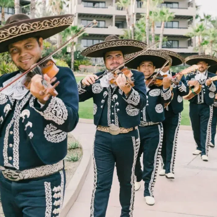 Mariachi band at Esperanza Los Cabos