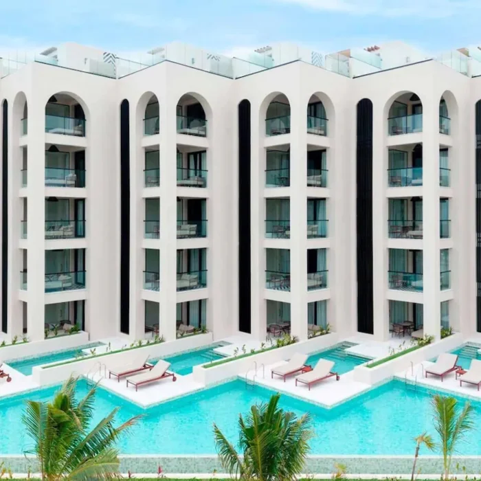 Excellence Coral Playa Mujeres accommodations and swim up suites