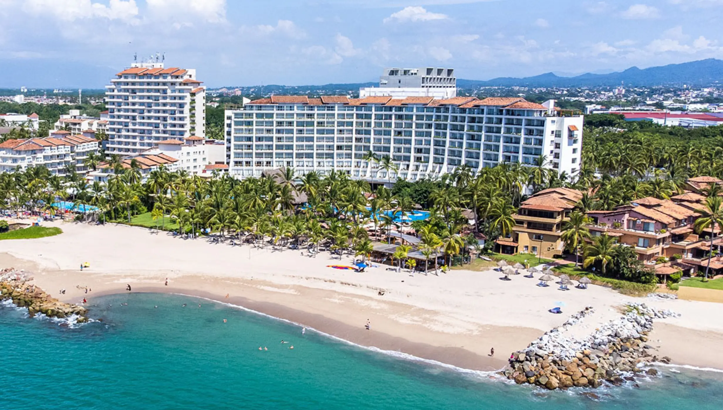 Fiesta Americana Vallarta beach overview.