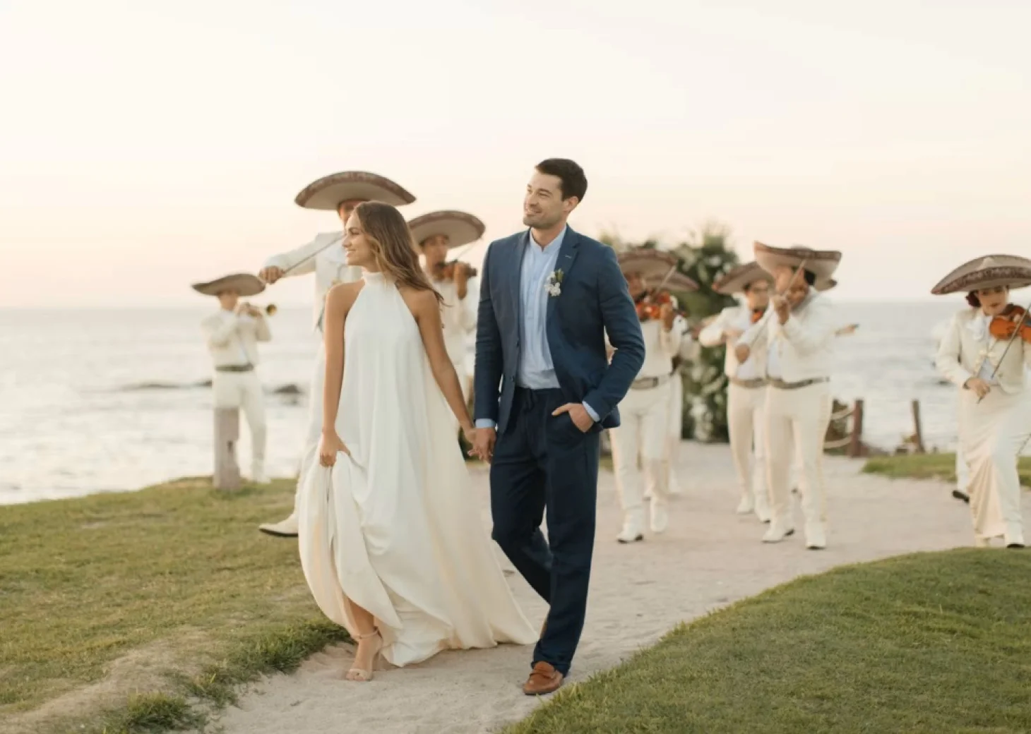 bride groom and mariachi band at four seasons resort punta mita