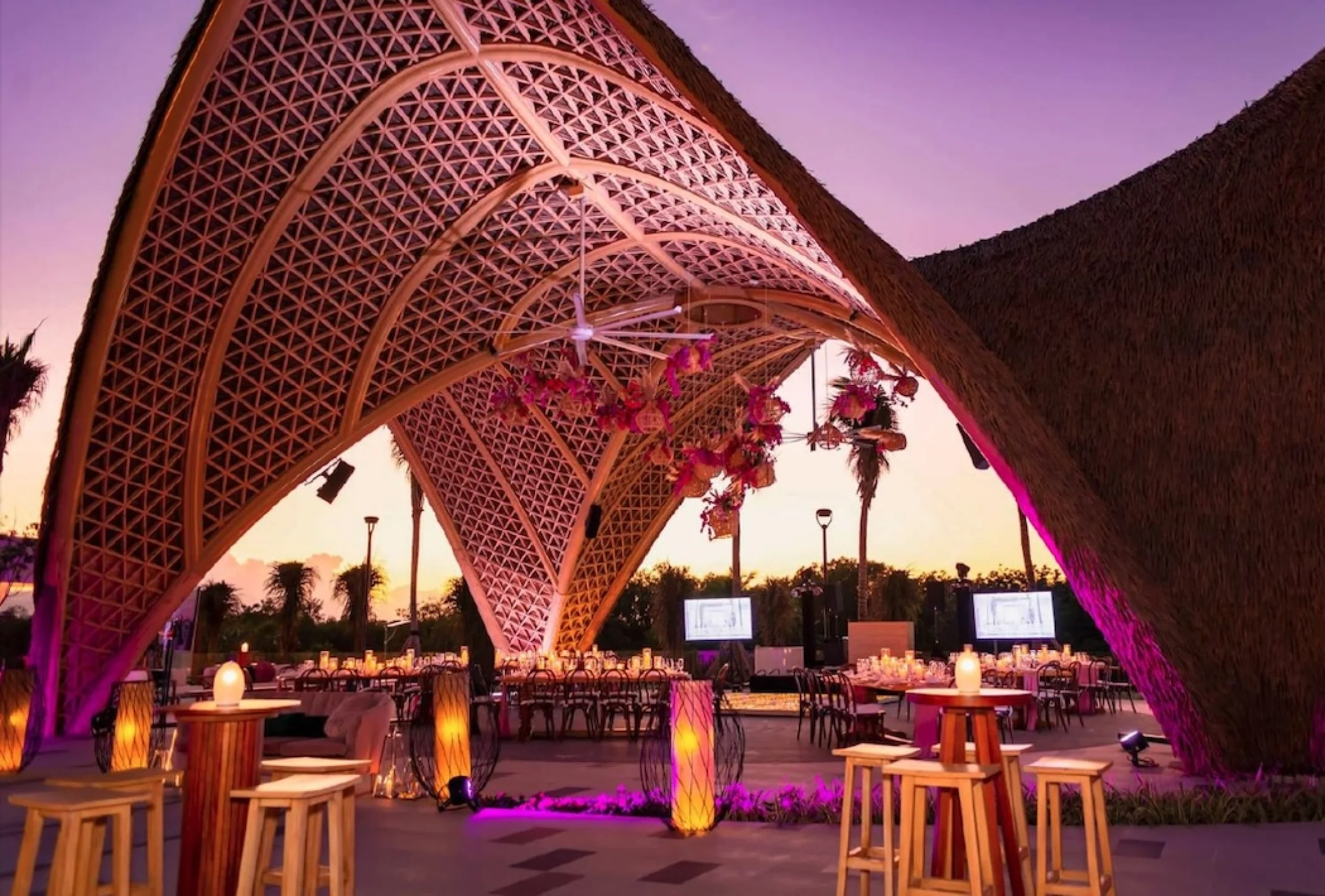 Tierra Luna wedding venue at night at Garza Blanca and Hotel Mousai Cancun