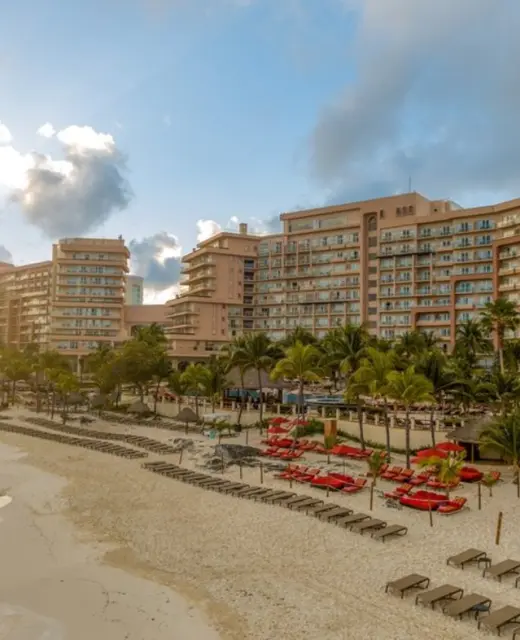 beach and resort Grand Fiesta Americana Coral Beach Cancun