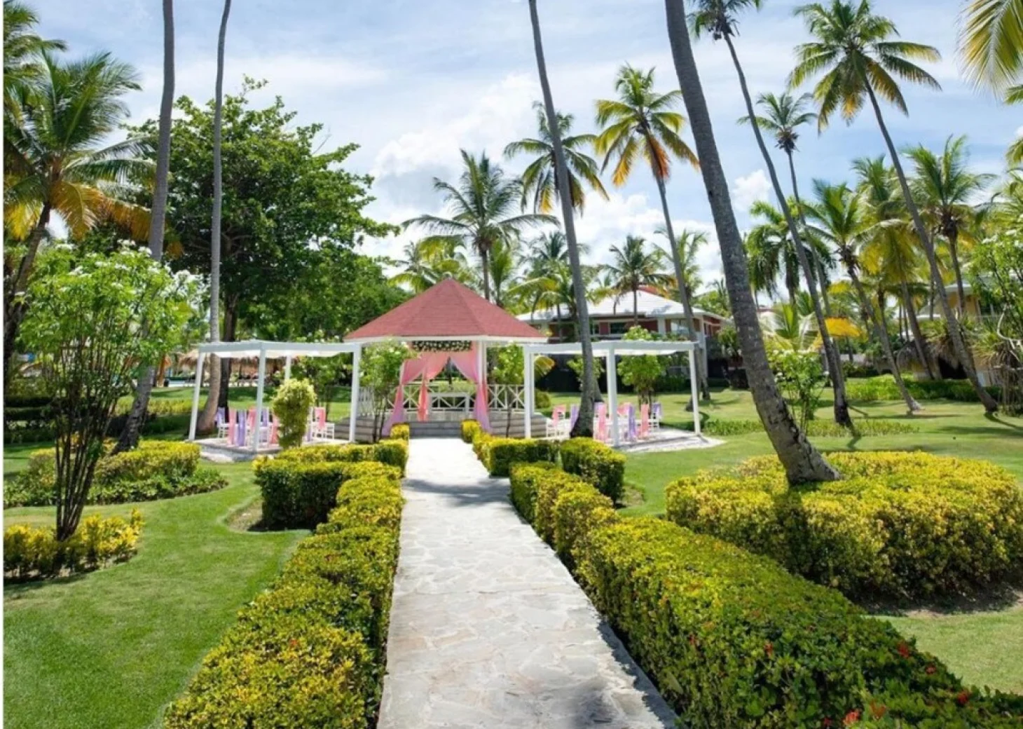 garden gazebo venue at Grand Palladium Punta Cana