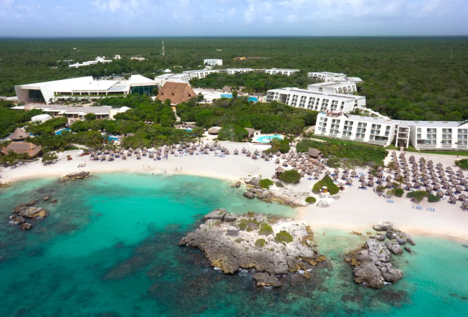 aerial view of Grand Sirenis Riviera Maya