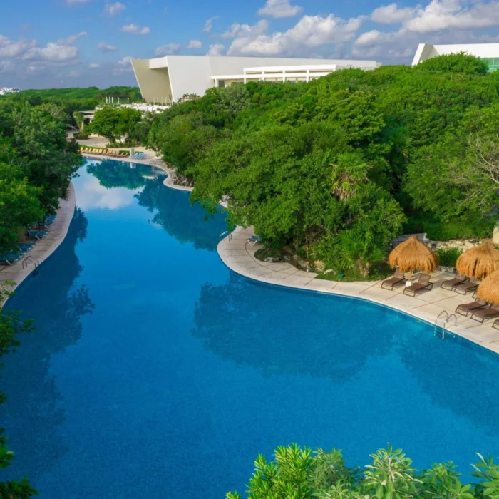 lazy river at Grand Sirenis Riviera Maya