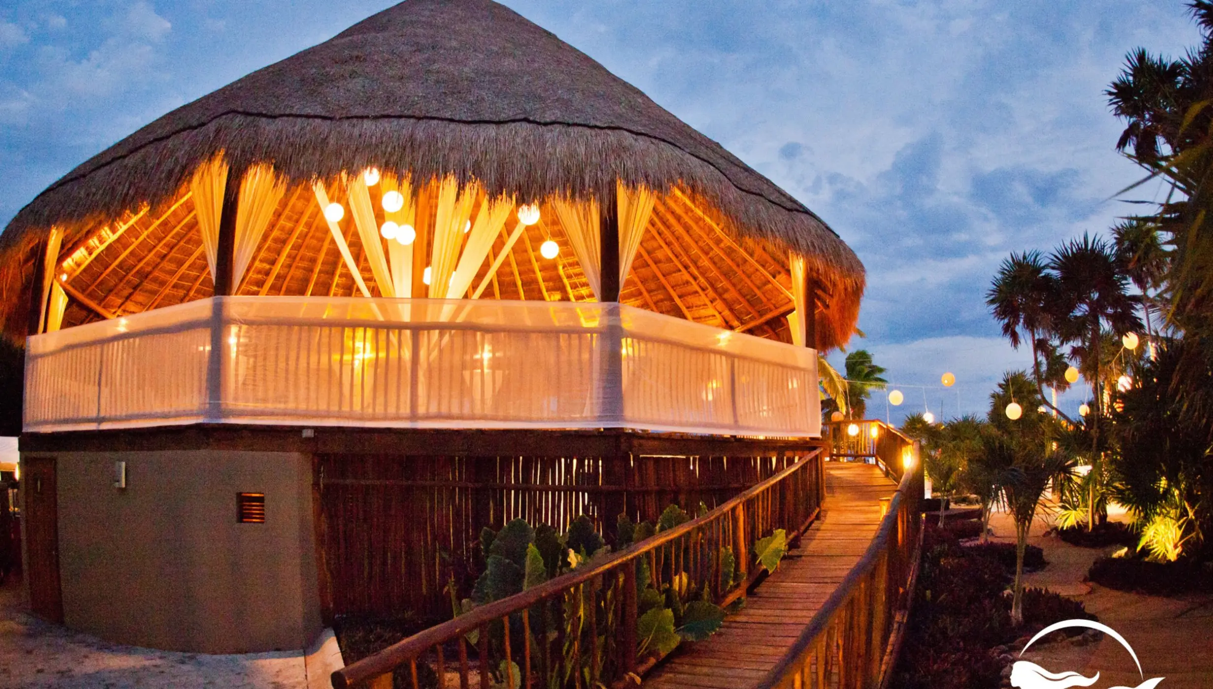 palapa venue at Grand Sirenis Riviera Maya