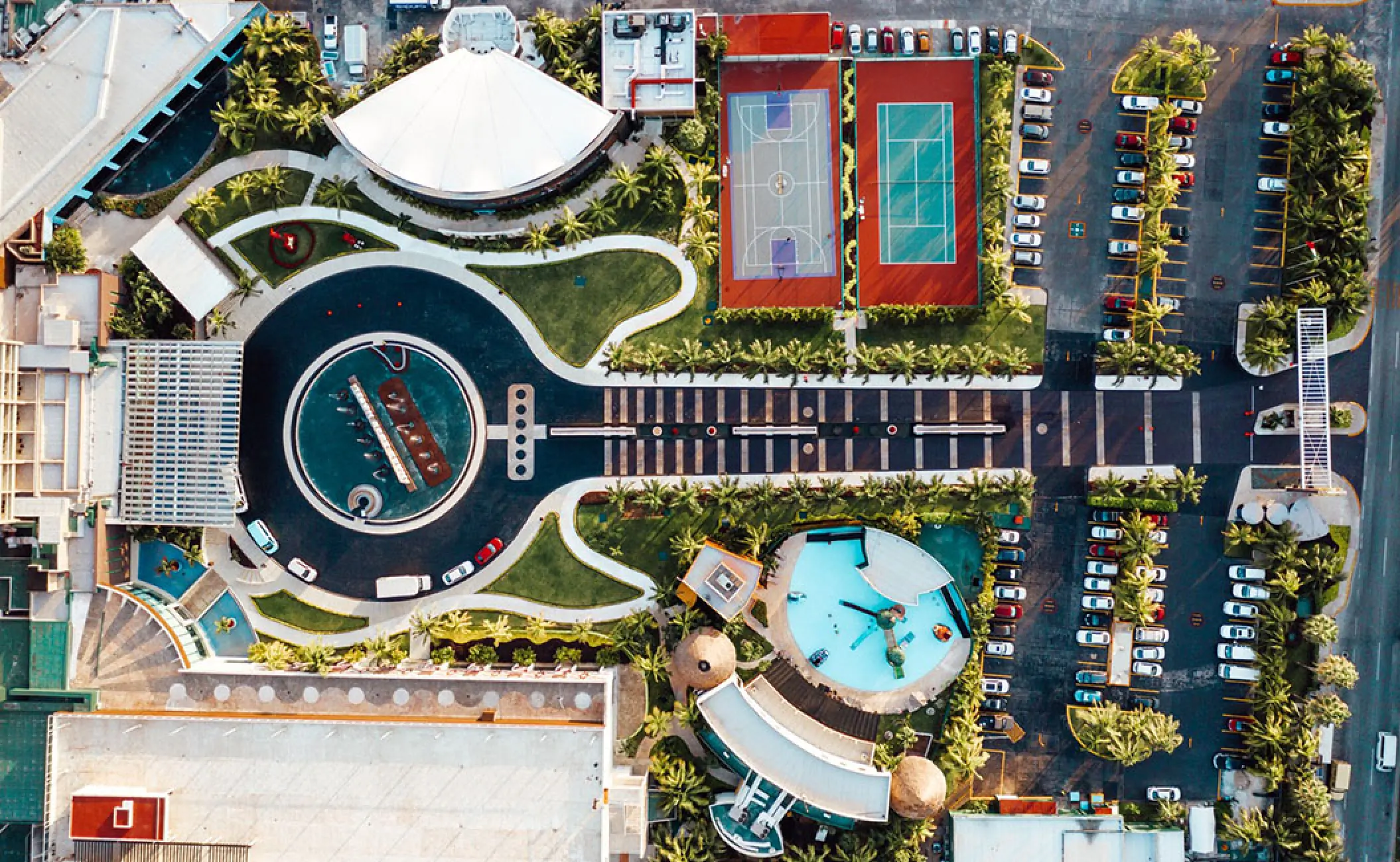 Aerial view of the guitar-shaped driveway and motor lobby at Hard Rock Cancun