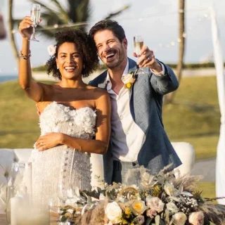 bride and groom at hard rock hotel vallarta