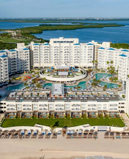 Hilton Cancun Mar Caribe resort aerial view
