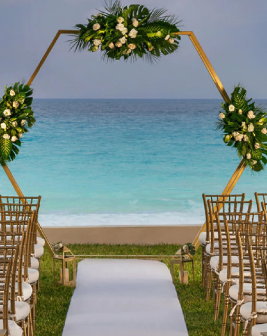 south garden venue at Hilton Cancun Mar Caribe