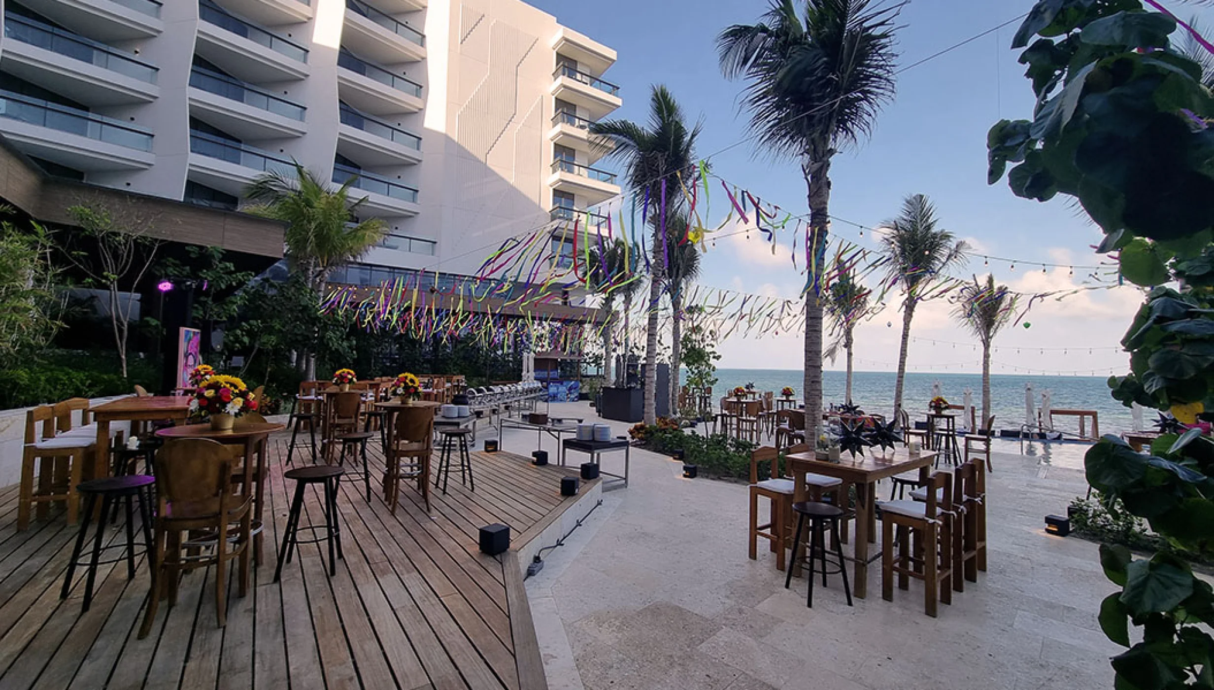 Reception decor on the South Pool area at Hilton Cancun