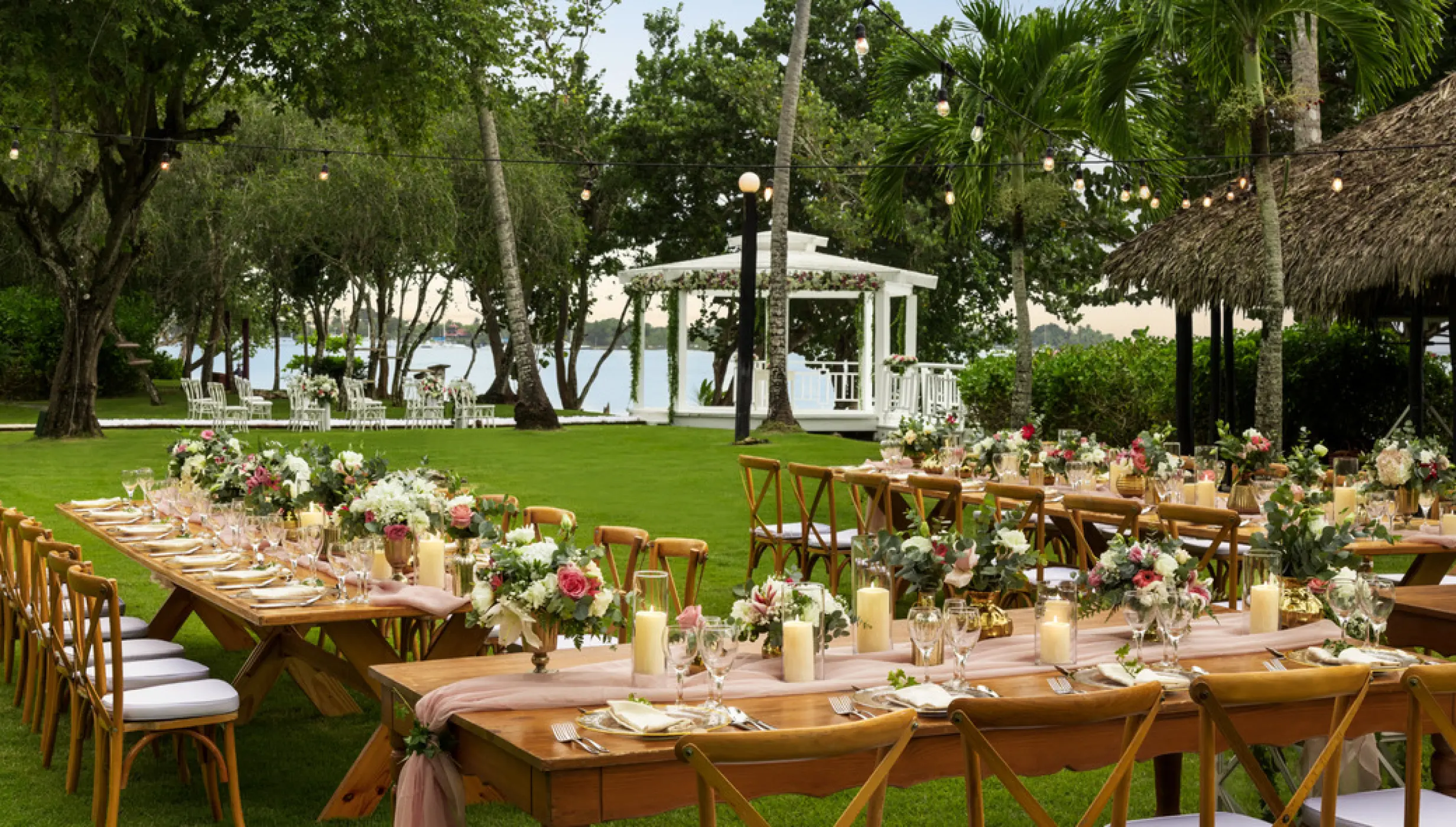 garden gazebo venue at Dreams La Romana