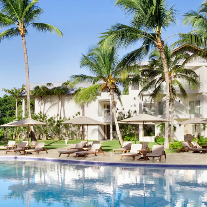 pool and suites at Dreams La Romana Resort & Spa