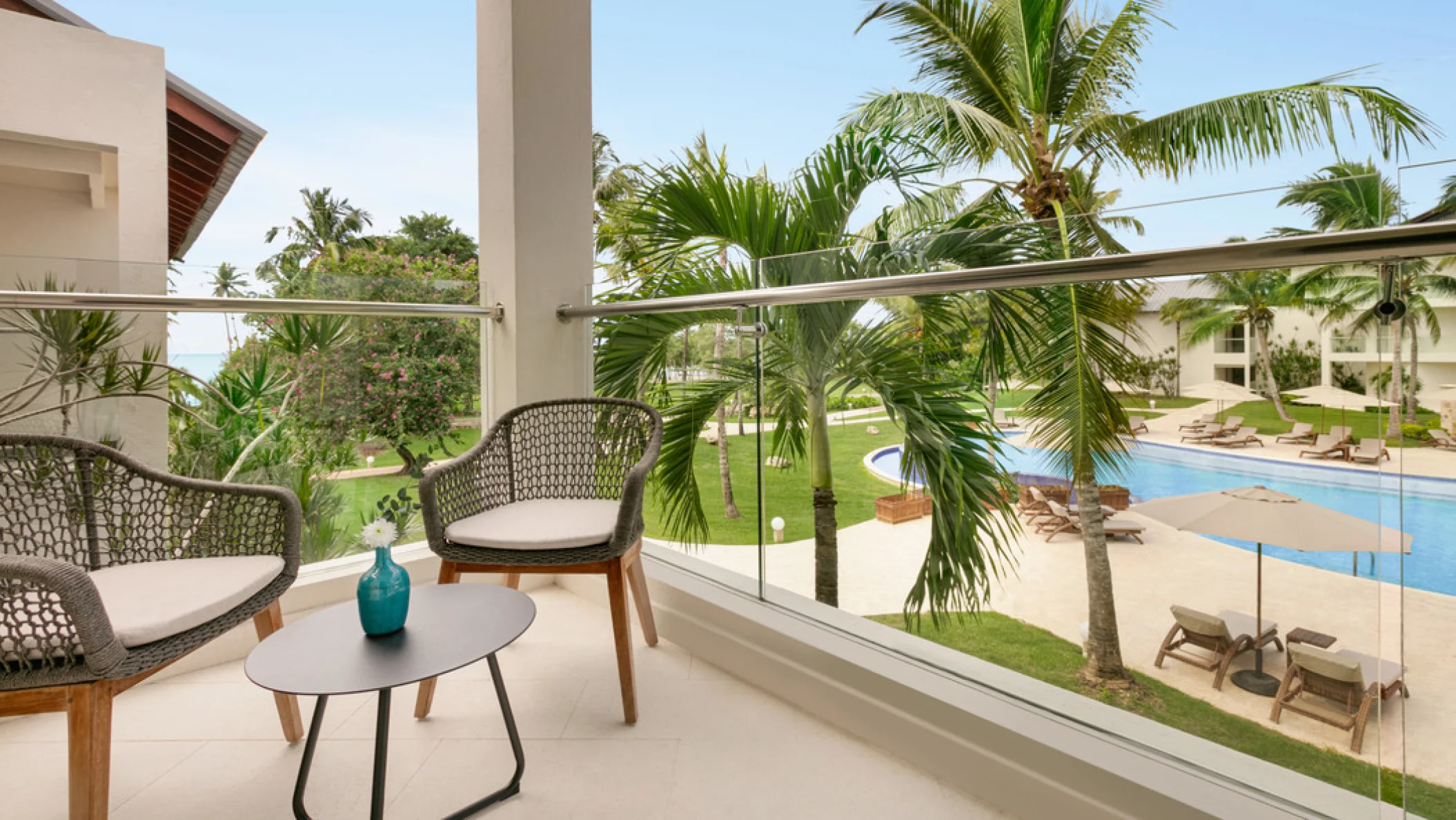 premium partial oceanview suite balcony at Dreams La Romana