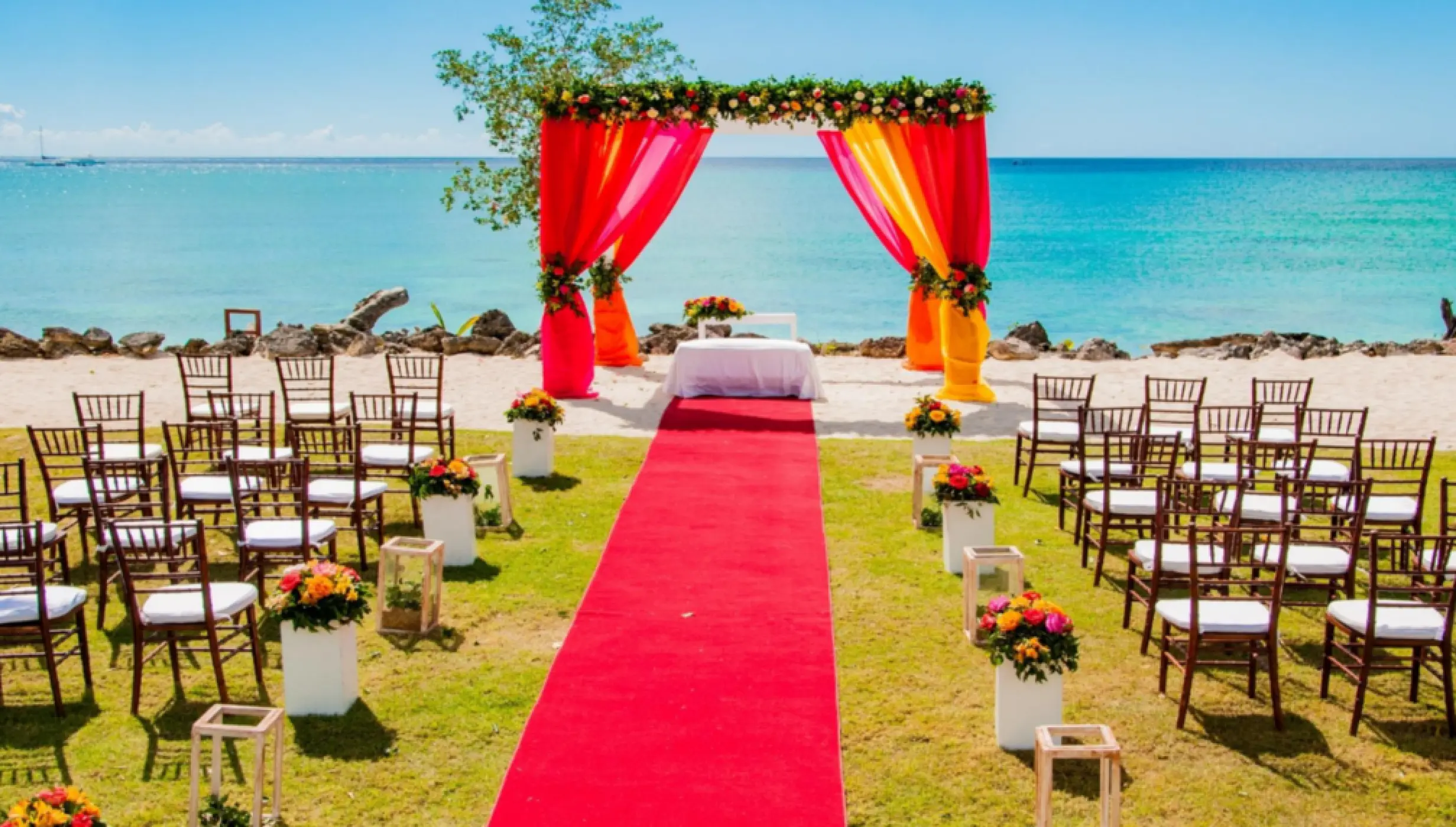 sunset garden venue at Dreams La Romana