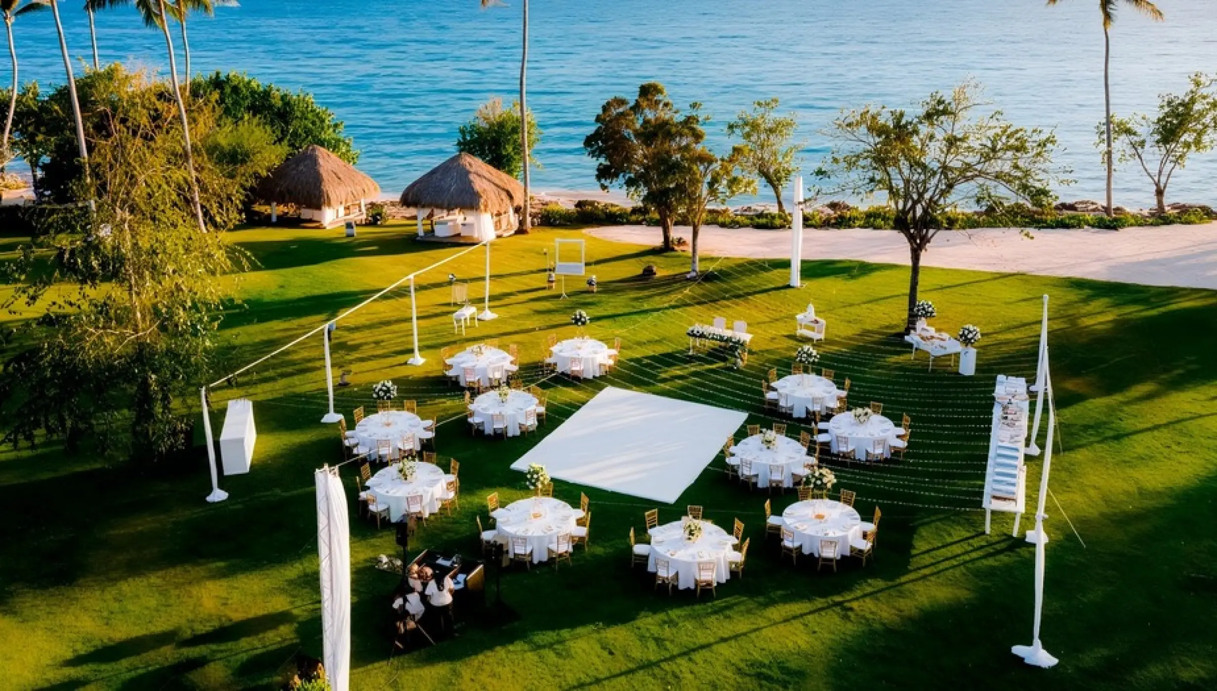 sunset garden west venue at Dreams La Romana