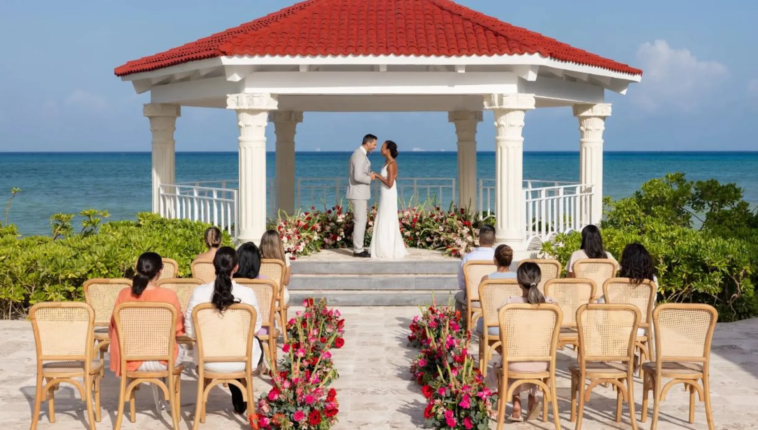 beach gazebo venue at Hilton La Romana