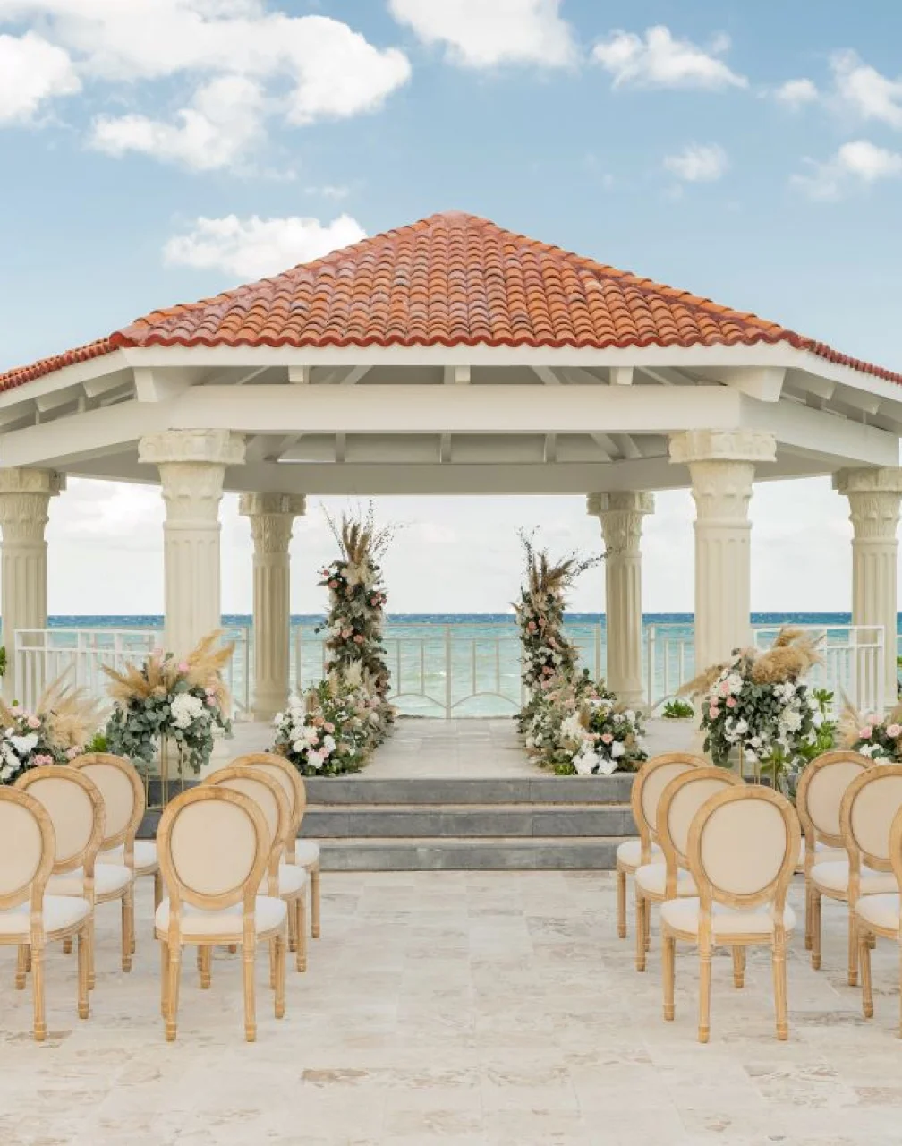 beach gazebo venue at hilton playa del carmen