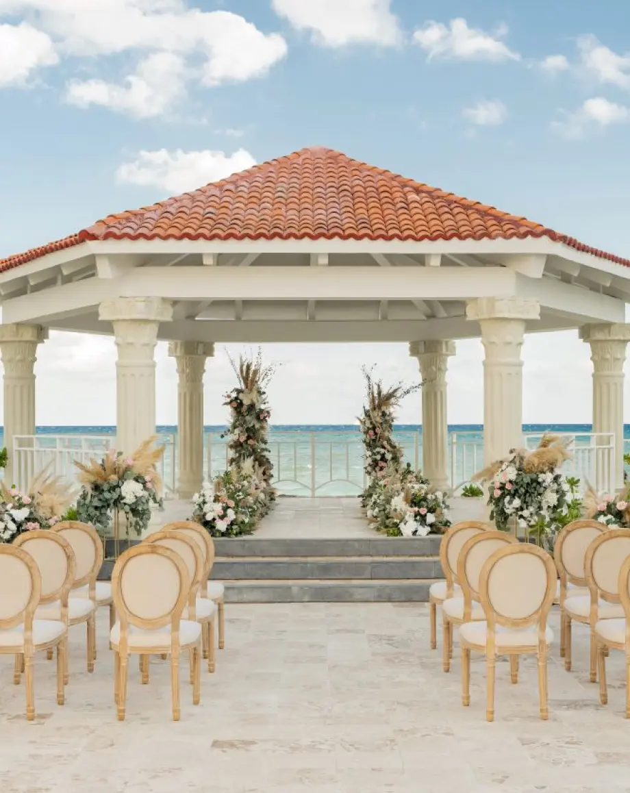 Beachfront wedding ceremony gazebo at Hilton Playa del Carmen