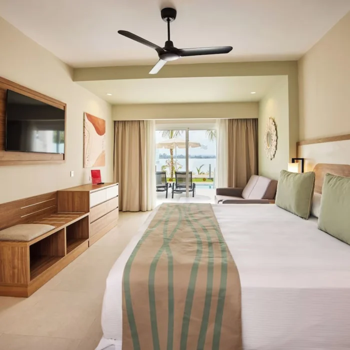 Room at Hotel Riu Negril