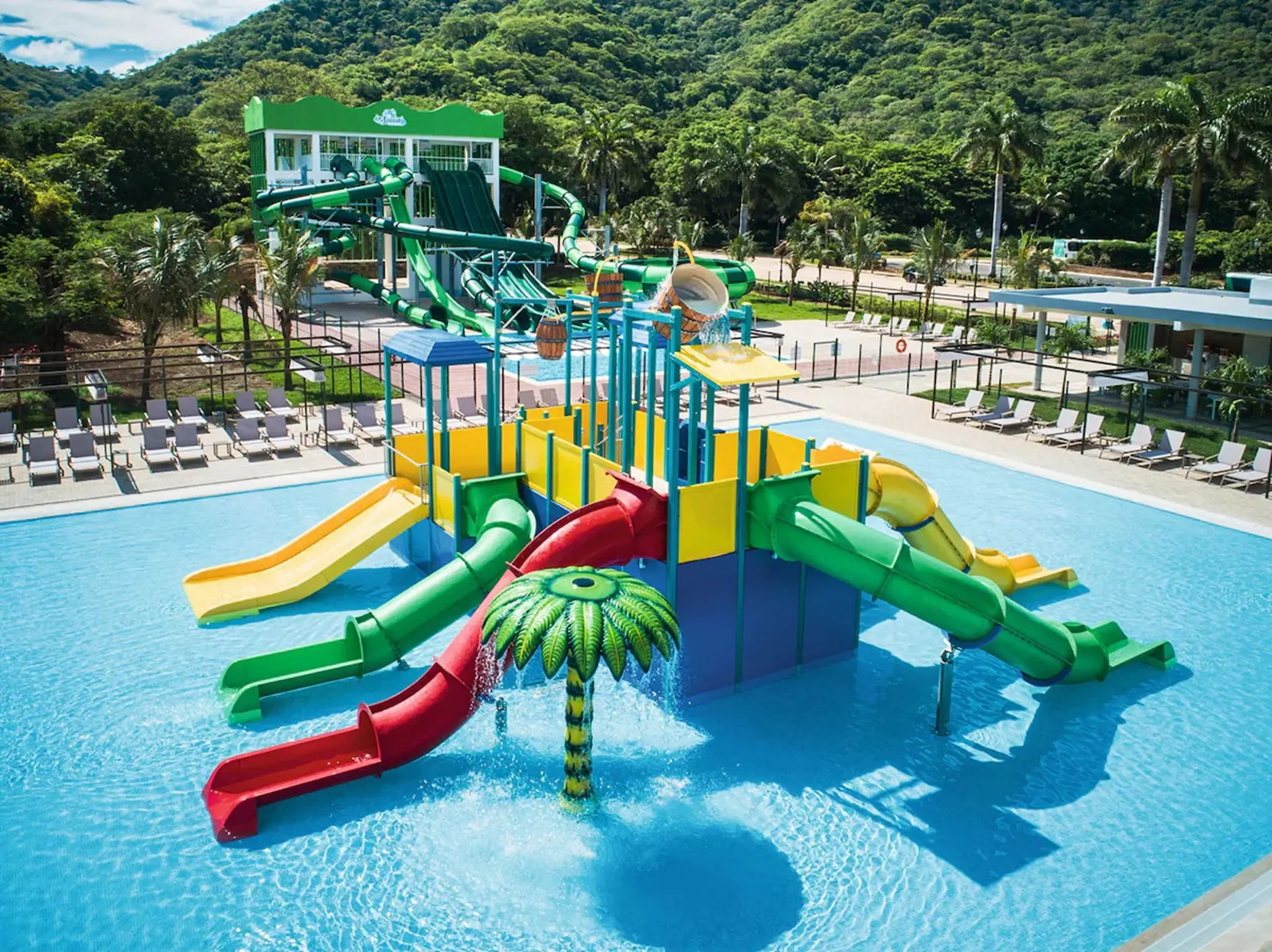 pool with slides for kids at Hotel Riu Palace Costa Rica